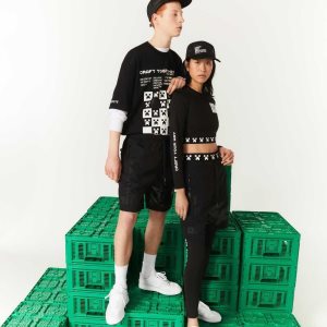 Lacoste LIVE x Minecraft νάιλον Bermuda μαυρα | VT4189320