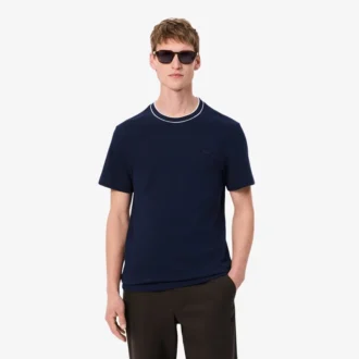 Ανδρικό T-shirt με ελαστικό πικέ και ριγέ γιακά