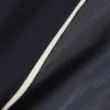 Αθλητική φόρμα με χρωματικά μπλοκ Αθλητική φόρμα με χρωματικά μπλοκ