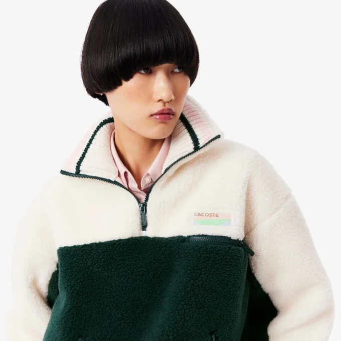Γυναικείο φούτερ φλις με ψηλό γιακά και oversized γραμμή Γυναικείο φούτερ φλις με ψηλό γιακά και oversized γραμμή