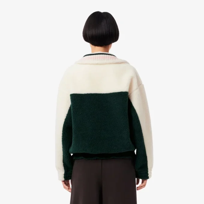 Γυναικείο φούτερ φλις με ψηλό γιακά και oversized γραμμή Γυναικείο φούτερ φλις με ψηλό γιακά και oversized γραμμή