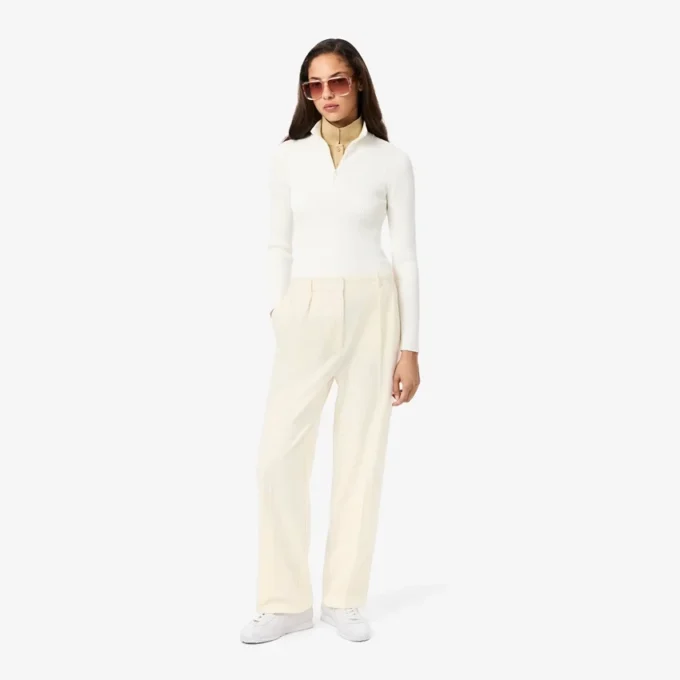 Γυναικείο παντελόνι φλάνελ με πιέτες σε oversized γραμμή Γυναικείο παντελόνι φλάνελ με πιέτες σε oversized γραμμή