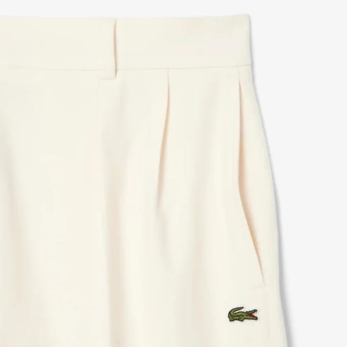 Γυναικείο παντελόνι φλάνελ με πιέτες σε oversized γραμμή Γυναικείο παντελόνι φλάνελ με πιέτες σε oversized γραμμή