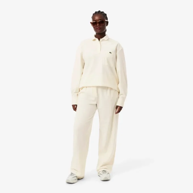 Γυναικείο παντελόνι φλάνελ με πιέτες σε oversized γραμμή Γυναικείο παντελόνι φλάνελ με πιέτες σε oversized γραμμή