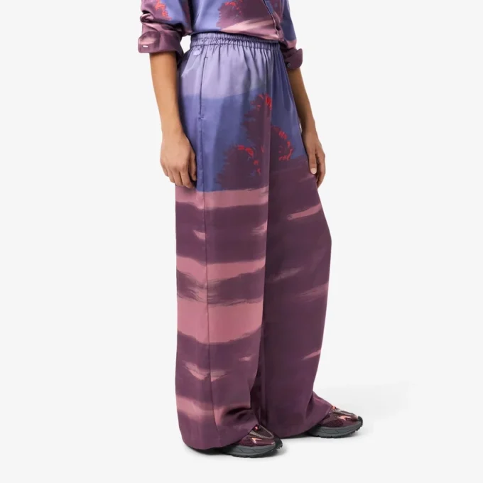 Γυναικείο παντελόνι oversized με τοπίο Γυναικείο παντελόνι oversized με τοπίο