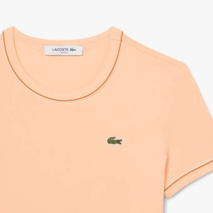 Γυναικείο T-shirt από jersey με διακοσμητικές λεπτομέρειες σε αντίθεση