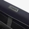 Κλασική τσάντα Lacoste με πτερύγιο κλεισίματος Κλασική τσάντα Lacoste με πτερύγιο κλεισίματος