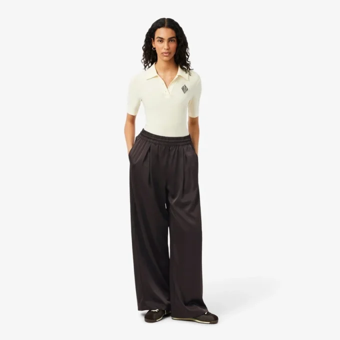 Παντελόνι από σατέν με ελαστική μέση και oversize γραμμή Παντελόνι από σατέν με ελαστική μέση και oversize γραμμή