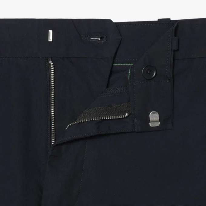 Παντελόνι Chino από βαμβακερό twill με κανονική εφαρμογή Παντελόνι Chino από βαμβακερό twill με κανονική εφαρμογή