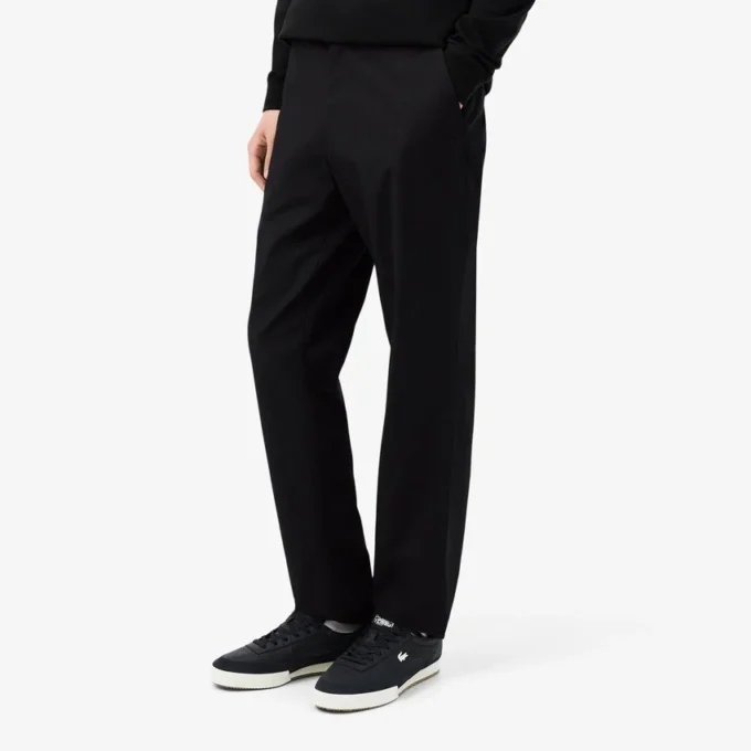 Παντελόνι Chino από βαμβακερό twill με κανονική εφαρμογή Παντελόνι Chino από βαμβακερό twill με κανονική εφαρμογή
