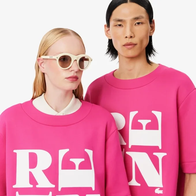 Σατέν T-shirt με γραφικά Runway Σατέν T-shirt με γραφικά Runway