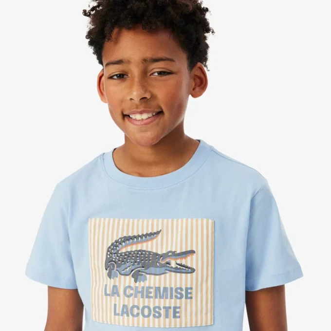 T-shirt από βαμβάκι με διακοσμητικό έμβλημα T-shirt από βαμβάκι με διακοσμητικό έμβλημα