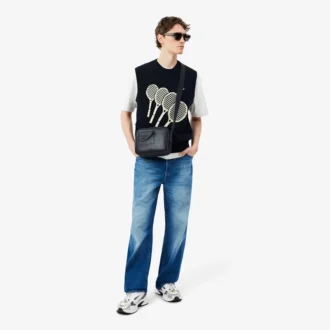 Τσάντα Lacoste Club από δέρμα με υφή