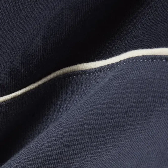 Βαμβακερό T-shirt με χρωματικά μπλοκ Βαμβακερό T-shirt με χρωματικά μπλοκ
